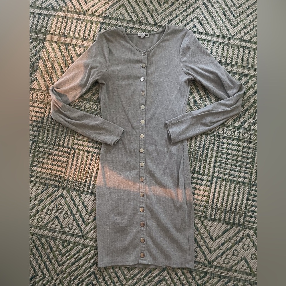 Fashion Nova Bodycon Mini Dress M Gray Ribbed Cotton Snap Closure Fall VGUC